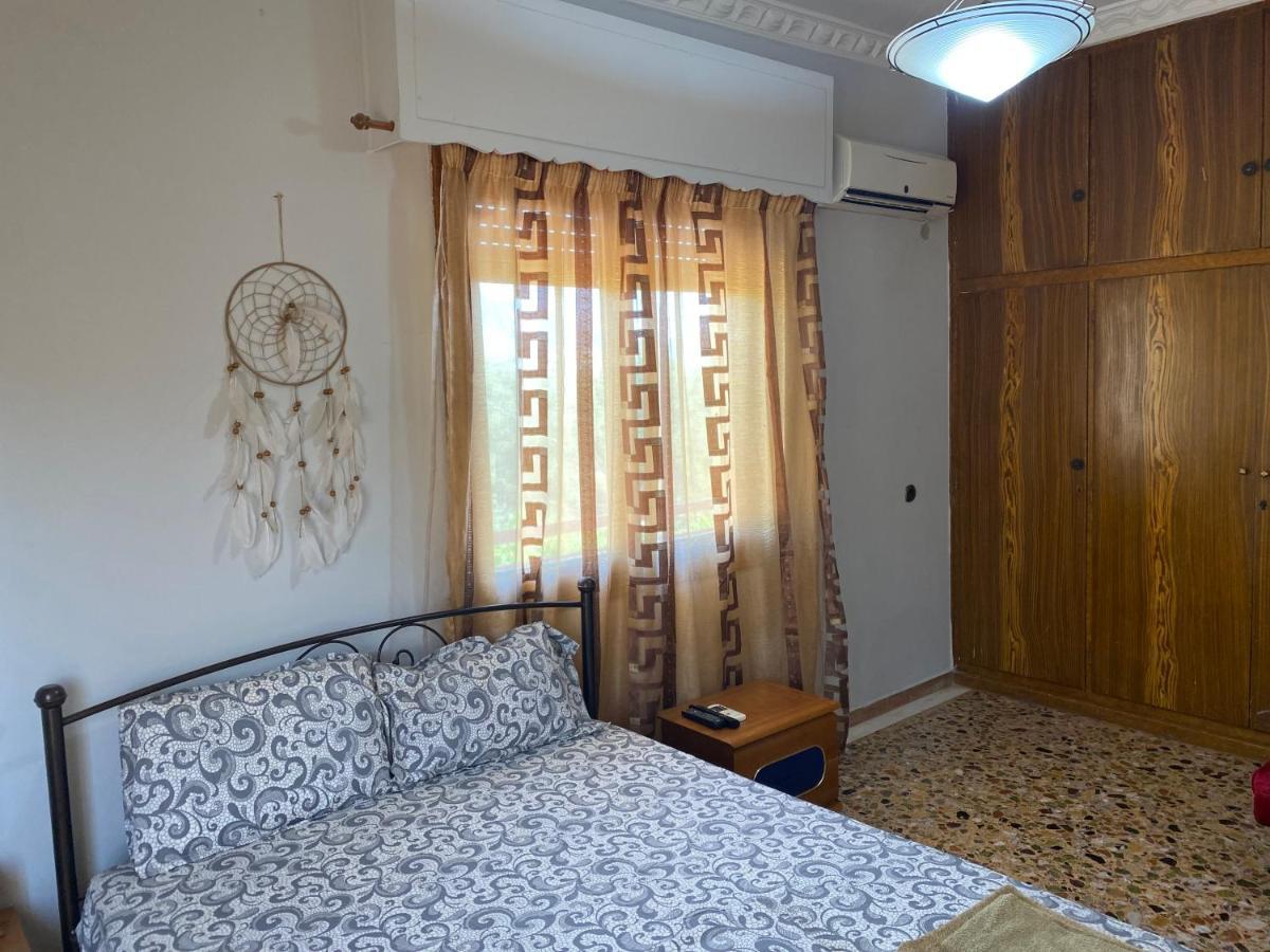 Апартаменты Anita'S Hosting Каламата Экстерьер фото